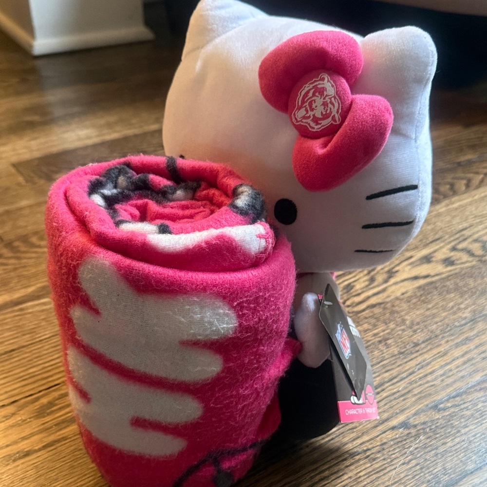 NFL Chicago Bears Hello Kitty Pink and White Blanket with Hello Kitty stuffie